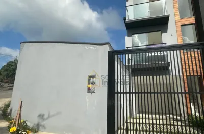 Casa à venda na rua walfrido cardoso dos santos, floresta, joinville, 105 m2 por r$ 690.000