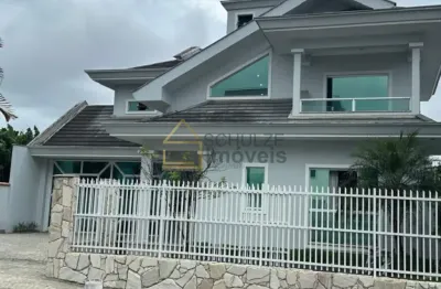 Casa com 3 quartos à venda na rua frontin, iririú, joinville, 325 m2 por r$ 1.250.000