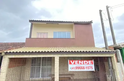 Ótimo sobrado com exelente localização,  à poucos metros da praia em matinhos.