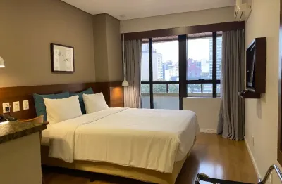 Luxo e rentabilidade em studio mobiliado e decorado a venda no batel