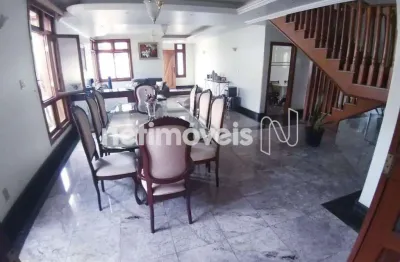 Casa com 5 quartos à venda na Rua Castelo Évora, Castelo, Belo Horizonte