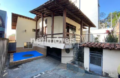 Casa ampla à venda no bairro ouro preto – 5 quartos | lote 360m²; | piscina | edícula