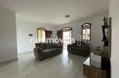 Casa com 3 quartos à venda na Rua Jati, Vila Pérola, Contagem