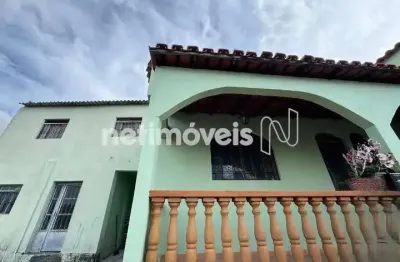 Casa com 3 quartos à venda na Rua Jacuí, Concórdia, Belo Horizonte