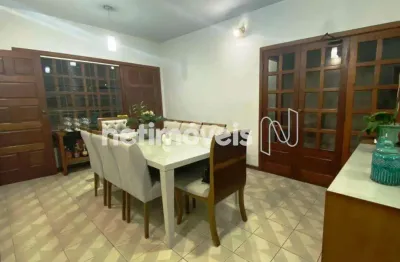 Casa com 3 quartos à venda na Rua Mármore, Santa Tereza, Belo Horizonte