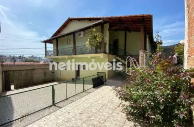Casa com 5 quartos à venda na Rua Manoel Passos, Santa Cruz, Belo Horizonte