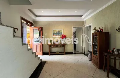 Casa com 5 quartos à venda na Rua Expedicionário Nilo Morais Pinheiro, São Luiz, Belo Horizonte