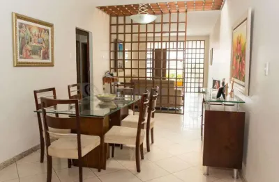 Casa com 5 quartos à venda na Rua Horizontal, Sagrada Família, Belo Horizonte