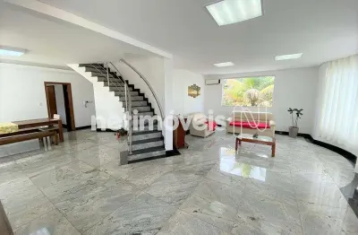 Casa com 5 quartos à venda na Rua Maestro Francisco Buzelin, Bandeirantes (Pampulha), Belo Horizonte