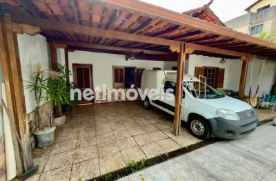 Casa com 3 quartos à venda na Rua João Afonso Moreira, Ouro Preto, Belo Horizonte