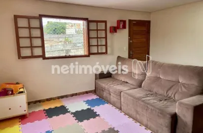 Casa com 4 quartos à venda na Rua Epitácio Pessoa, Nacional, Contagem