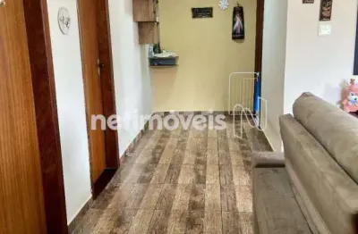 Casa com 4 quartos à venda na Rua Epitácio Pessoa, Nacional, Contagem