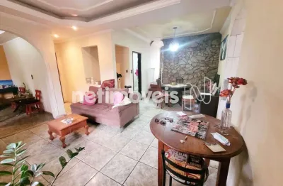 Casa com 5 quartos à venda na Rua Flor-de-maria, Jardim Montanhês, Belo Horizonte