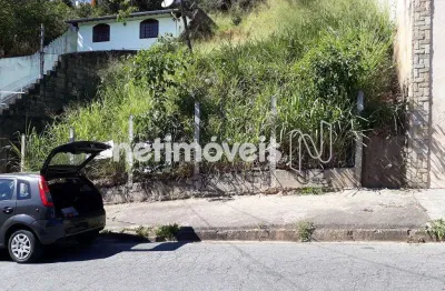 Terreno comercial à venda na Rua Desembargador Pedro Licínio, Ouro Preto, Belo Horizonte