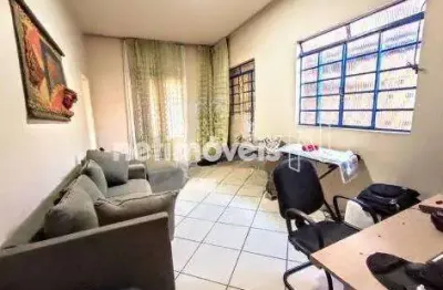 Casa com 4 quartos à venda na Rua Tito Lívio, Glória, Belo Horizonte