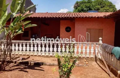 Casa com 3 quartos à venda na Rua Pedro Coelho Vergara, Paquetá, Belo Horizonte