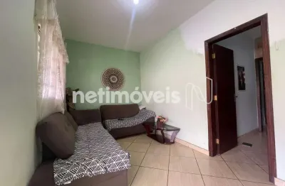 Casa com 4 quartos à venda na Rua Alberto de Freitas Ramos, Piratininga (Venda Nova), Belo Horizonte