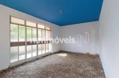 Casa com 3 quartos à venda na Rua Maestro Delê Andrade, Santa Efigênia, Belo Horizonte