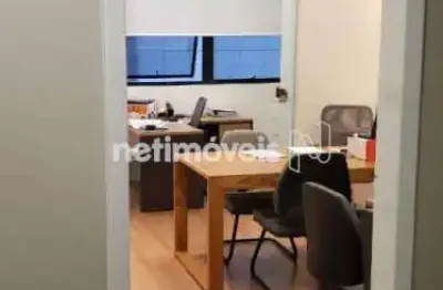 Excelente sala comercial à venda na avenida do contorno – belo horizonte