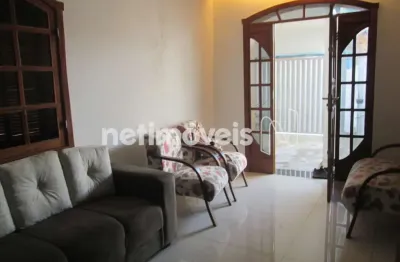 Casa com 3 quartos à venda na Rua Silva Araújo, Cachoeirinha, Belo Horizonte
