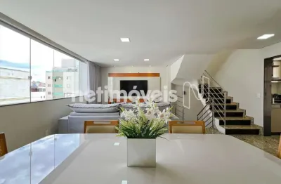 Casa com 3 quartos à venda na Rua Costa Monteiro, Sagrada Família, Belo Horizonte
