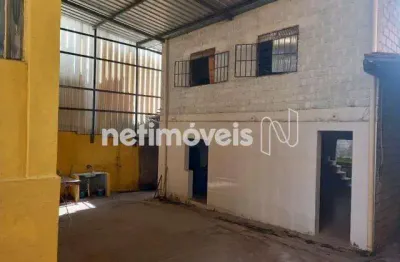 Casa com 3 quartos à venda na Rua Camanducaia, Salgado Filho, Belo Horizonte