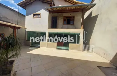 Casa com 3 quartos à venda na Rua Cristiano Otoni, Santa Terezinha, Belo Horizonte