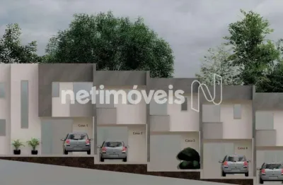 Casa com 2 quartos à venda na Rua Professora Vicentina Barreto, Planalto, Belo Horizonte