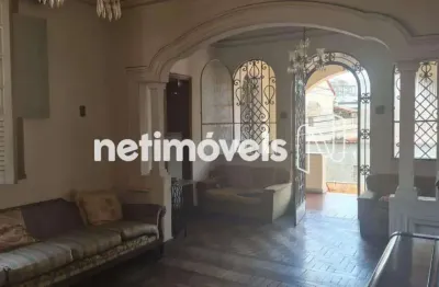 Casa com 5 quartos à venda na Rua Ipiranga, Floresta, Belo Horizonte