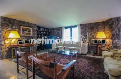 Casa com 5 quartos à venda na Rua Henrique Cabral, São Luiz, Belo Horizonte