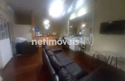 Casa com 3 quartos à venda na Rua Direita, Centro, Santa Luzia