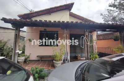 Casa com 5 quartos à venda na Rua Setúbal, Pompéia, Belo Horizonte