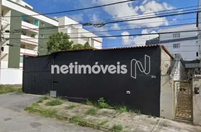 Terreno comercial à venda na Rua Queluzita, Fernão Dias, Belo Horizonte