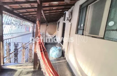 Casa com 8 quartos à venda na Rua Estoril, São Francisco, Belo Horizonte