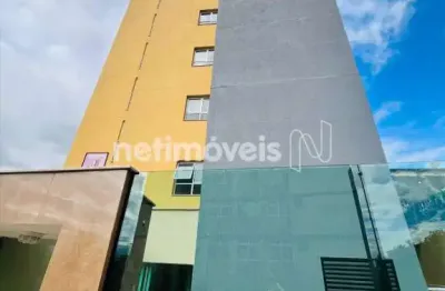Apartamento com 2 quartos à venda na Rua Austrália, Parque Turistas, Contagem