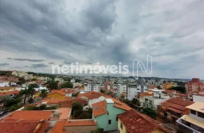 Apartamento com 3 quartos à venda na Rua Hélia Ricaldoni de Freitas, Serrano, Belo Horizonte