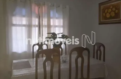 Casa com 3 quartos à venda na Rua Moscou, Parque Recreio, Contagem