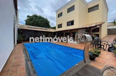 Casa com 4 quartos à venda na Rua Inglaterra, Parque Leblon, Belo Horizonte