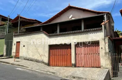 Casa com 3 quartos à venda na Rua Zarife De Oliveira Dias, Novo Progresso, Contagem