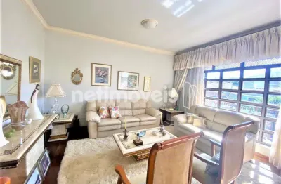 Casa com 4 quartos à venda na Rua Jaguari, Bonfim, Belo Horizonte