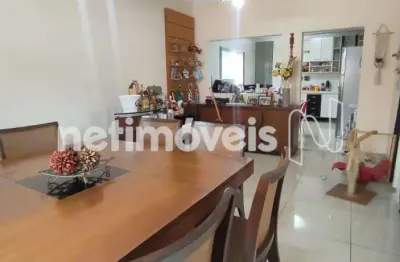 Casa com 5 quartos à venda na Rua Munhoz, Santa Rosa, Belo Horizonte