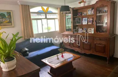 Casa com 5 quartos à venda na Rua Itamaracá, Concórdia, Belo Horizonte