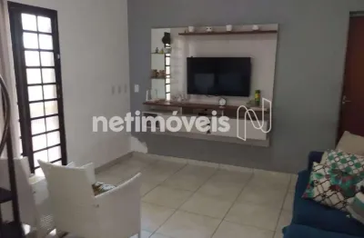 Casa com 3 quartos à venda na Rua Imbuia, Jardim Laguna, Contagem