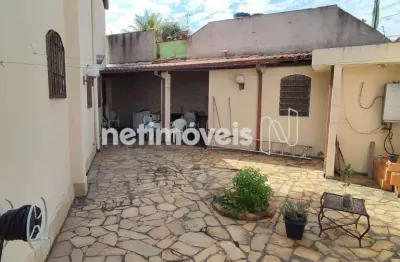Casa com 5 quartos à venda na Rua Marechal Rondon, Planalto, Belo Horizonte