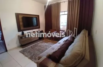 Casa com 2 quartos à venda na Alameda Diogo de Souza, Castanheira (Barreiro), Belo Horizonte