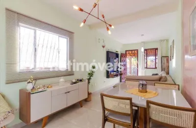 Casa com 3 quartos à venda na Rua Artur de Castro Cunha, Acaiaca, Belo Horizonte