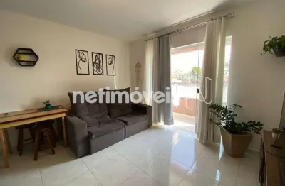 Apartamento com 3 quartos à venda na Rua Presidente Campos Sales, Boa Esperança, Santa Luzia
