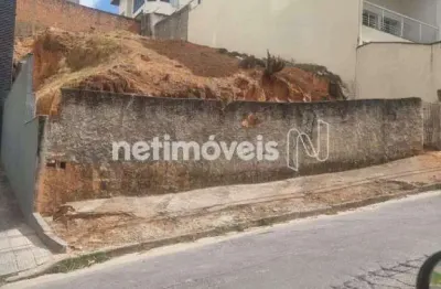 Terreno comercial à venda na Rua José Júlio Ferreira, Fernão Dias, Belo Horizonte
