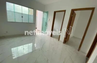 Casa em condomínio fechado com 2 quartos à venda na Rua Acácio José Diniz, Novo Centro, Santa Luzia