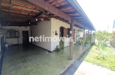 Casa com 3 quartos à venda na Rua Monte Alverne, Santa Mônica, Belo Horizonte